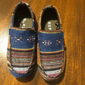 Toddler shoes